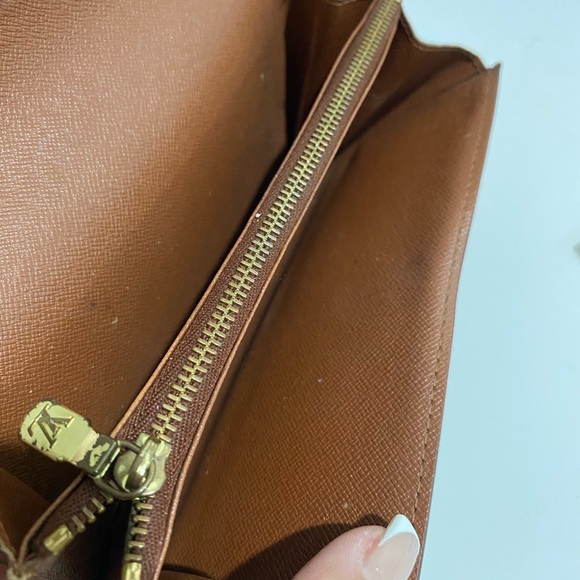 Louis Vuitton Brown Monogram Wallet - Picture 8 of 9